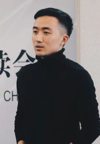 李志鹏