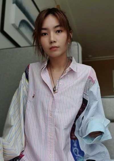 洪丽婷