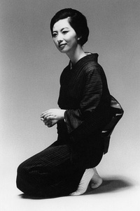 小山明子